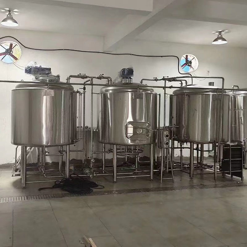 临湘精酿啤酒设备厂—如何延长精酿啤酒设备的使用寿命